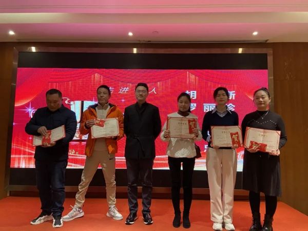 远程监控,报警巡逻,清机加钞,清分整点,凭证寄库,头寸箱寄库,商铺安保,智能家居